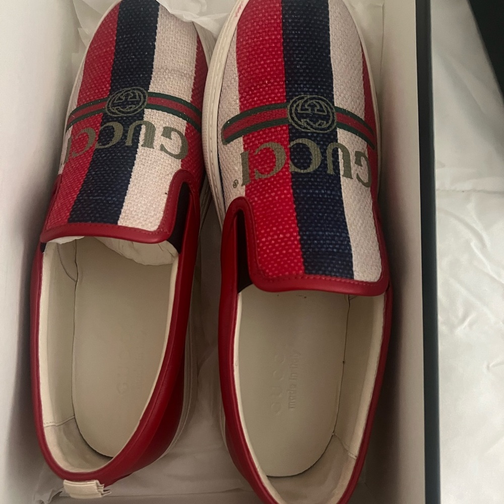 Gucci - Picture 3 of 3